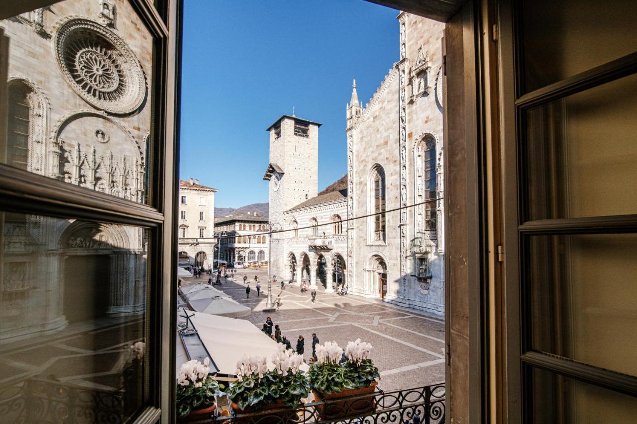コモLa Finestra Sul Duomo - The House Of Travelersアパートメント エクステリア 写真
